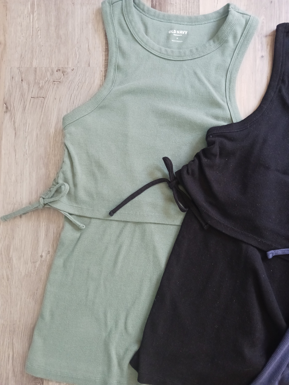 3 | Old Navy Cotton Nursing Ribbed Side-Tie Tank - Picture 4 of 8